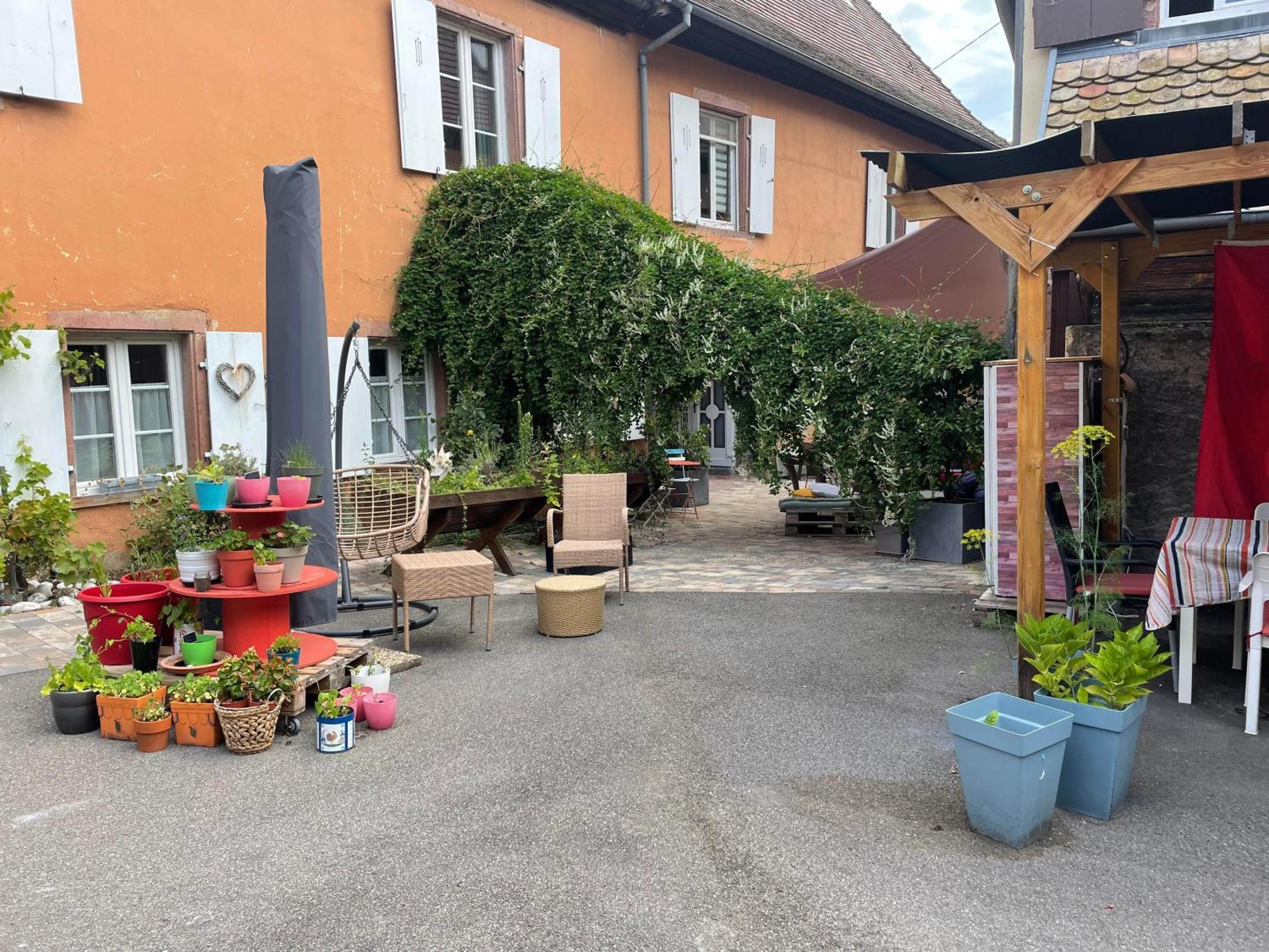 Caveau 1751 Niedermorschwihr Екстер'єр фото